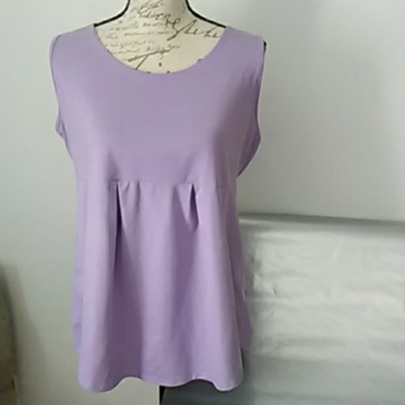 Lands' End Tops - Lands End flowy blouse